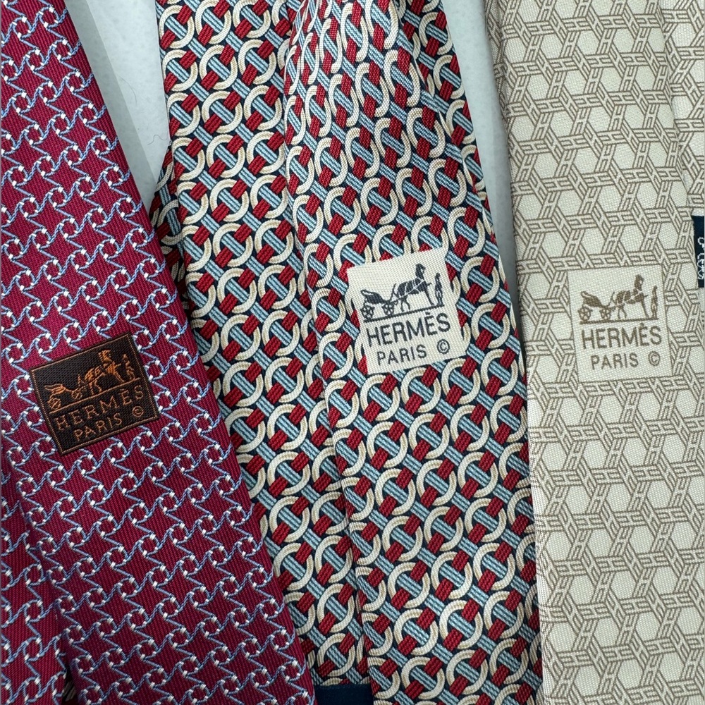 Package of 3 Authentic Hermes Men’s Ties